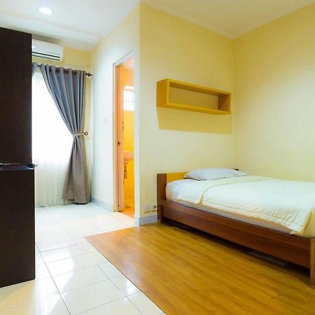 Hotel Lotus Bandung Exterior photo