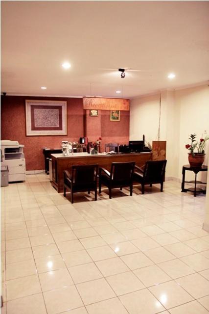 Hotel Lotus Bandung Exterior photo
